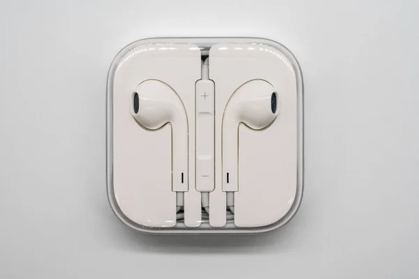 Прибор Прослушивания Музыки Бангкок Таиланд Августа 2018 Apple Air Pods — стоковое фото