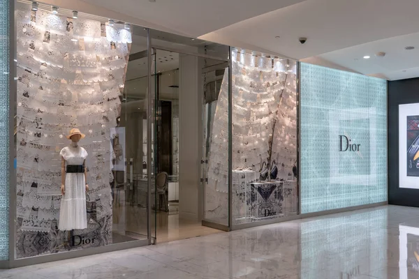 Dior 店于泰国曼谷, 曼谷, 2019年2月3日 — 图库照片
