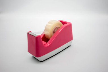 Pembe Sellotape scotch bant dispenseri beyaz izole 