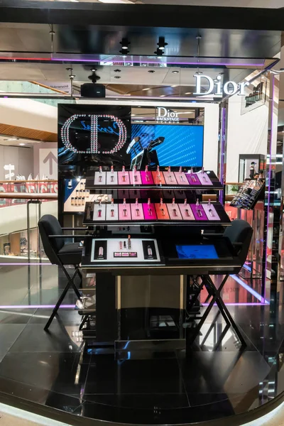 Dior marca de contador cosmético Bangkok, Tailândia-23 de junho de 2019 — Fotografia de Stock
