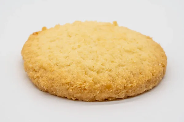 Hemlagad cookie isolerad på vit — Stockfoto