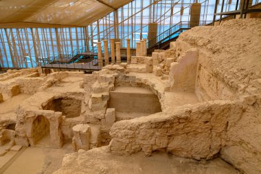 Gaziantep 'teki Zeugma antik kentinin kazı alanı. Gaziantep Türkiye - 6.25.2025