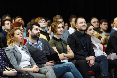 Kişinev, Moldova Cumhuriyeti - 11 Mart 2018: İş Konferans Salonu'nda seyirci.