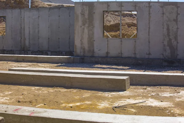 Eagle Mountain ev varlık inşa Bodrum