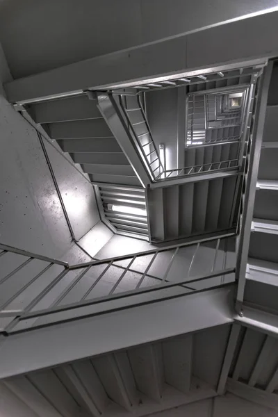 Escaleras en edificio moderno en San Diego —  Fotos de Stock