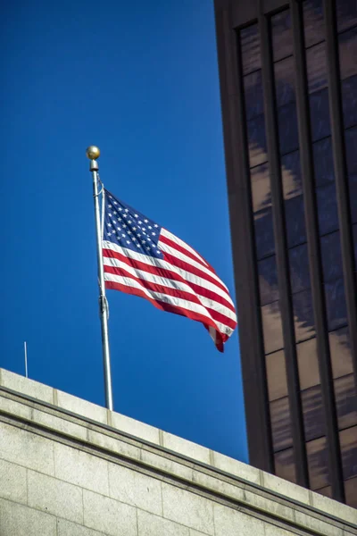 Bandera americana vista en Temple Square — Foto de Stock