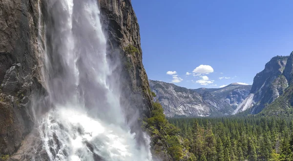 Lower Yosemite Falls Panorama and rainbow — Stock Photo, Image