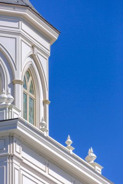 Provo olarak dini binanın kenarından yakın çekim