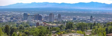 Salt Lake City panoramik manzaralı uzaktan
