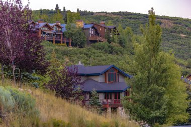 Park City Utah tepelerde büyük evleri