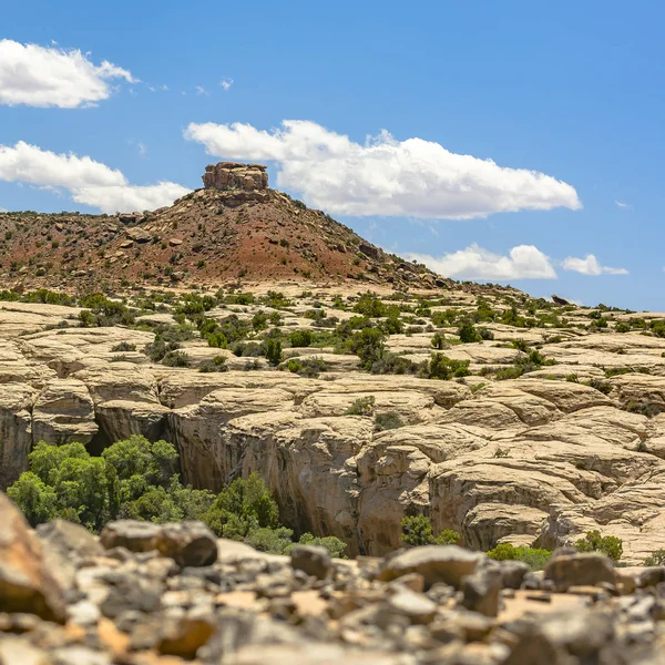 Steinhaufen auf felsigem Gelände in Moab utah — Stockfoto