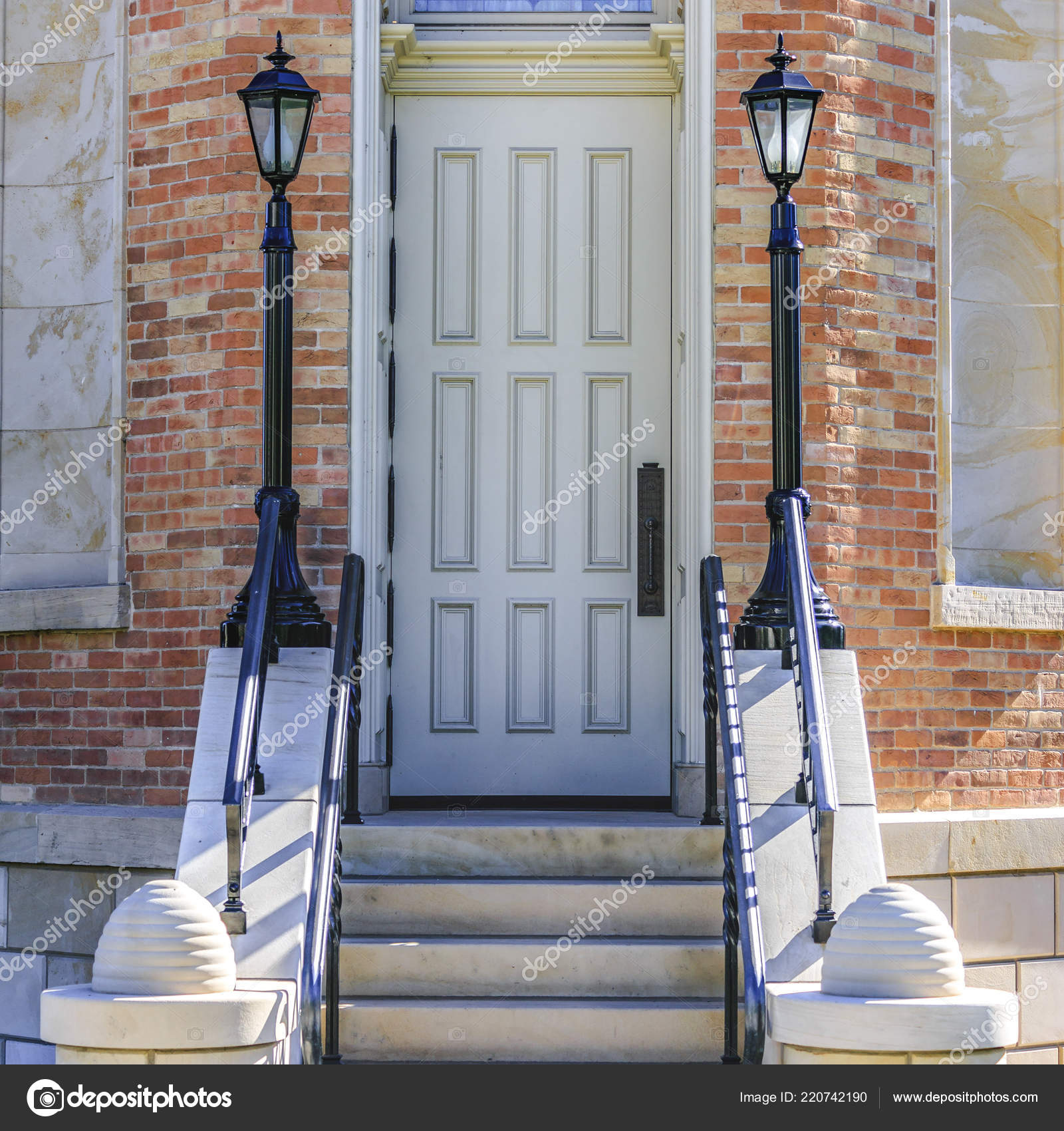 Pictures Brick Front Steps Brick Building With White