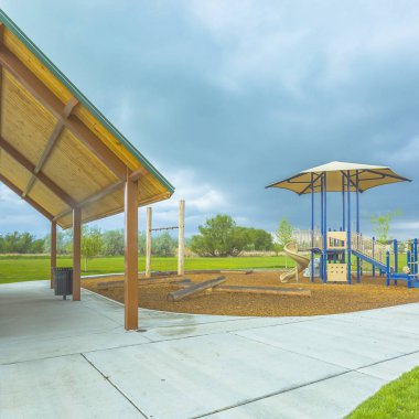 Çocuk Bahçesi Utah Valley park üzerine