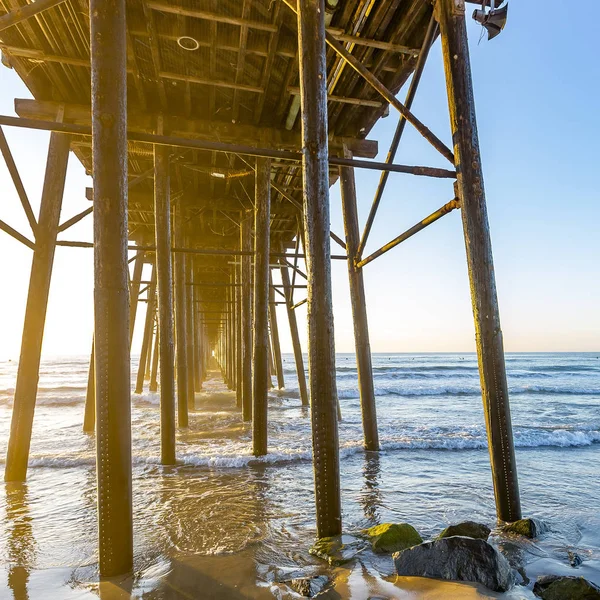 Zonsondergang in Oceanside pier in San Diego, Californië — Stockfoto