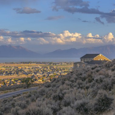 Doğal manzara güneşli bir Utah Valley