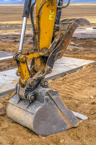 Dirt Unfinished Sidewalk Excavator Arm Hydraulics Other Mechanism Can Seen — Stock Photo, Image