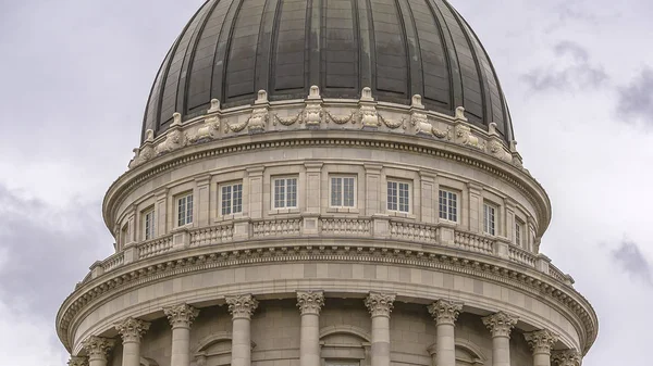 Kupol av ikoniska Utah State Capitol Building — Stockfoto