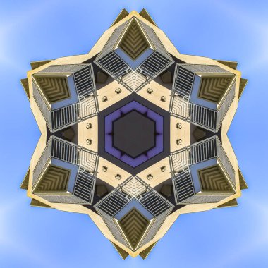 Balkon fotoğraf soyut tasarım şekli yapılır. Geometrik kaleydoskop desen simetrisi yansıma yansıtılmış ekseninde. Reklam arka plan veya arka plan için bir duvar kağıdı olarak renkli şekiller.