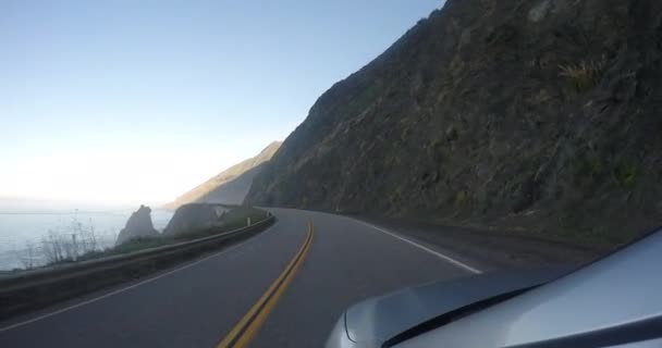Filmación desde la ventana de un coche — Vídeo de stock