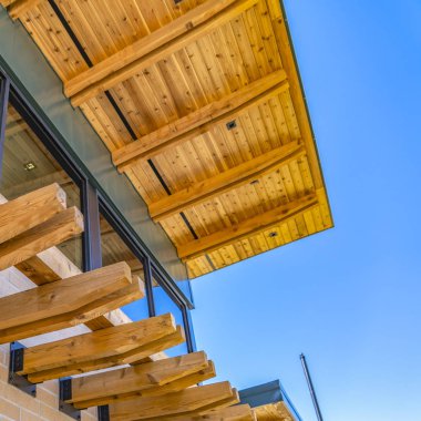 Kare Dekoratif kısa ahşap br yatay uzanan