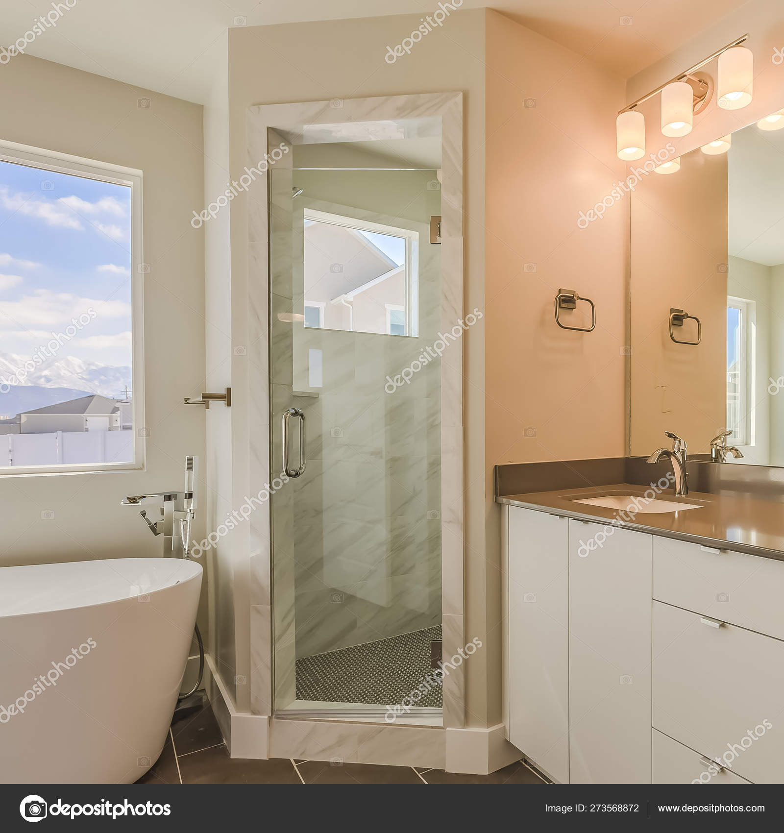 Telaio Square Interno Bagno Moderno Con Doppio Lavanity Vetro