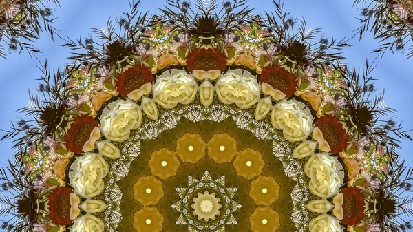 Panorama frame Large display of flowers in circular arrangement at wedding in California on blue background — Stock Photo, Image