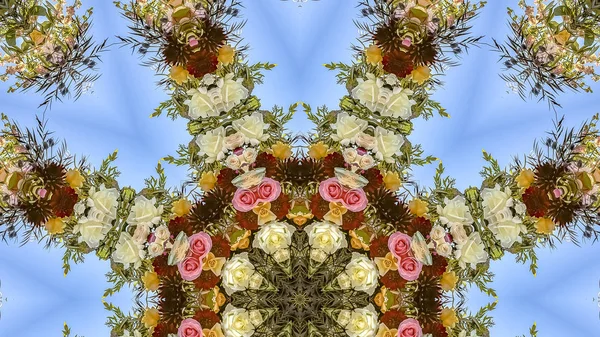파노라마 캘리포니아에서 결혼식에서 원형 배열에 꽃의 디스플레이를 배치 — 스톡 사진