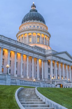 Close up of an outdoor stairs that leads to the Utah State Capital Building