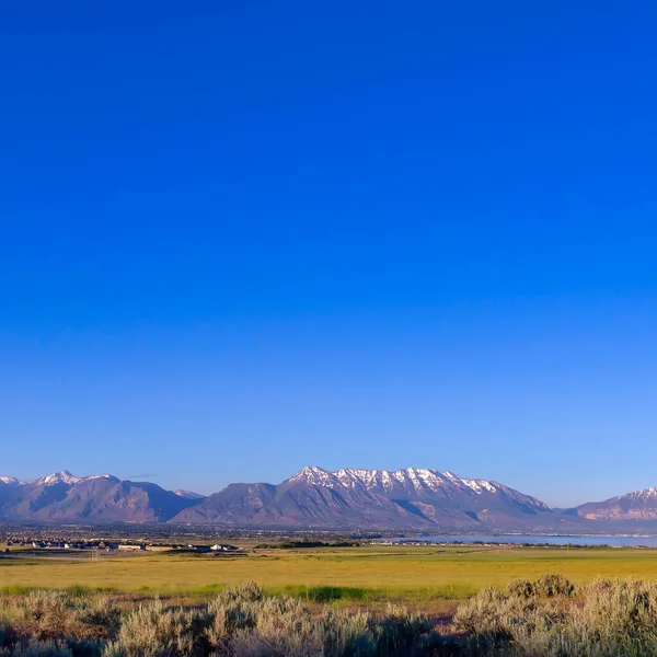 Plaza del valle de Utah panorama con luz de día cordillera —  Fotos de Stock