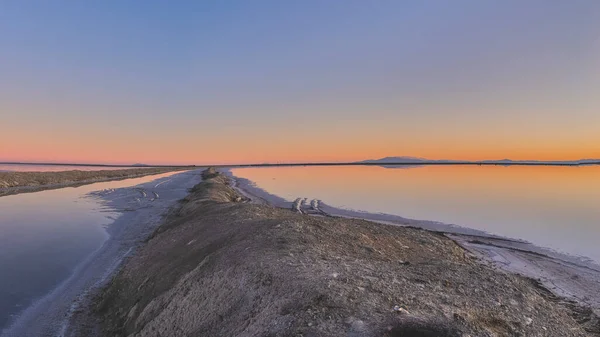 Panorama Puesta de sol sobre las sartenes en las Salinas Bonnievale — Foto de Stock