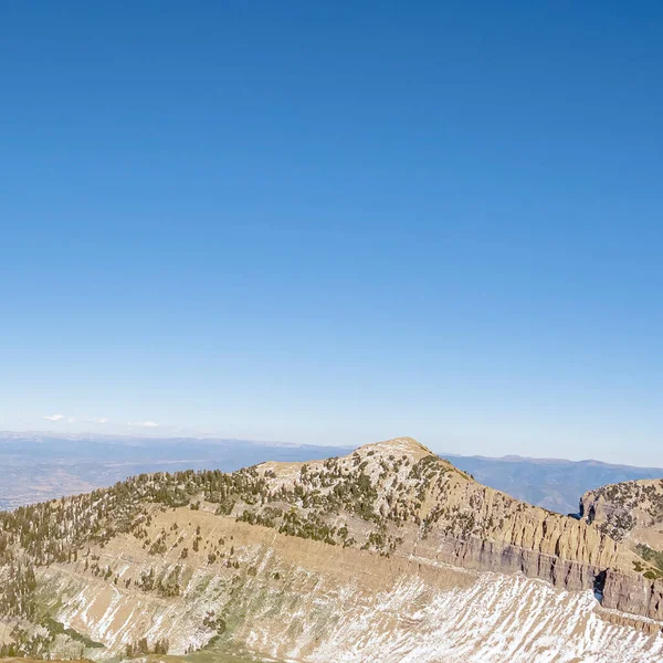 Cornice quadrata Cima del Monte Timpanogos, Utah luce del giorno — Foto Stock