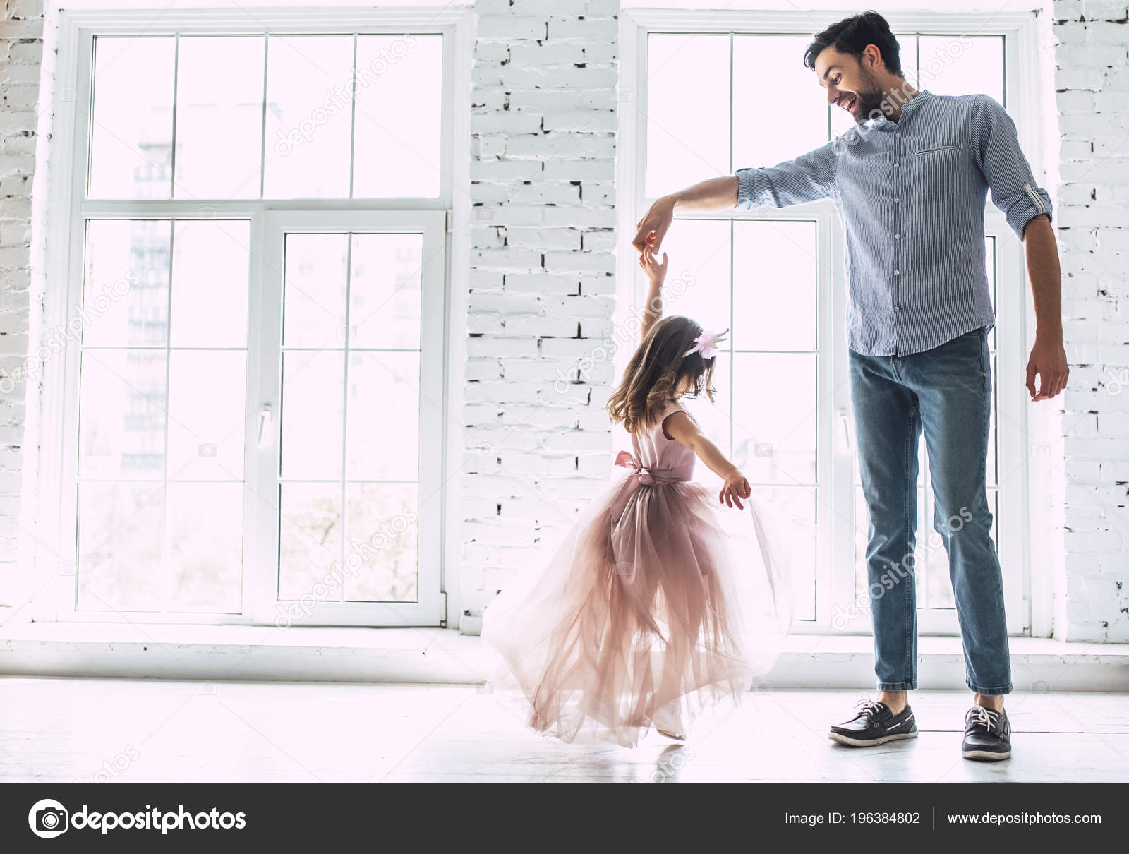 Love You Dad Handsome Young Man Dancing Home His Little Stock Photo By C 4pmphoto Gmail Com