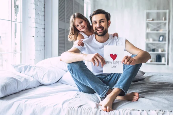 Hou Van Papa Knappe Jonge Man Thuis Met Zijn Schattig — Stockfoto