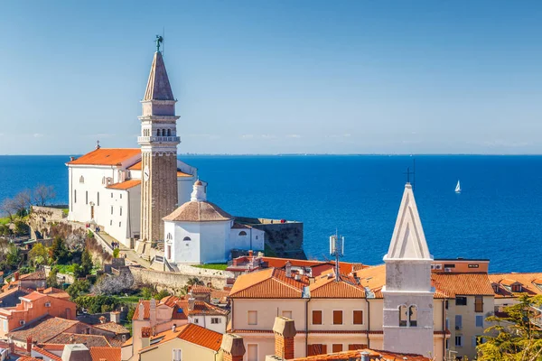 Piran Cidade Mar Adriático Uma Das Principais Atracções Turísticas Eslovénia — Fotografia de Stock