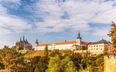 Kutna Hora 'daki St. Barbara Katedrali ve Cizvit Koleji, Çek Cumhuriyeti, Avrupa.