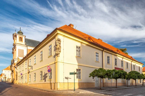 クトナー チェコ共和国 ヨーロッパのネポムクの聖ヨハネの教会と歴史的中心部 — ストック写真