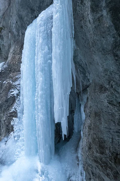 Detalhe Queda Gelo Uma Paisagem Inverno — Fotografia de Stock