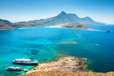 Ada kale Gramvousa Adası, Girit, Yunanistan kuzeybatıdan, Balos lagoon yakınındaki ile muhteşem manzarası