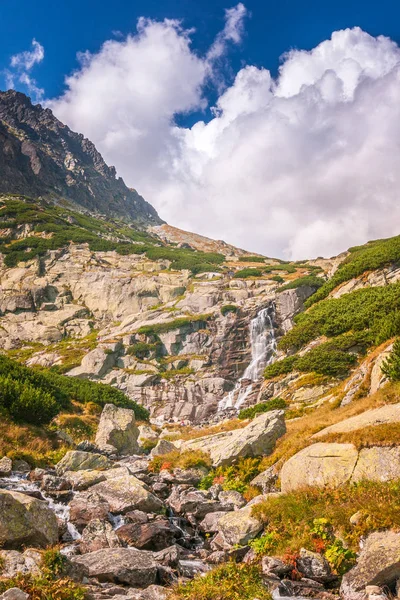 Cachoeira Skok Vale Mlynicka Parque Nacional High Tatras Eslováquia Europa — Fotografia de Stock