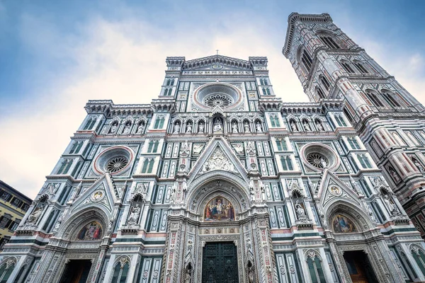 Floransa Talya Avrupa Daki Piazza Del Duomo Meydanında Çiçekli Aziz — Stok fotoğraf