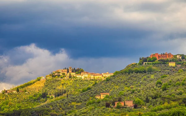 Montecatini Alto Village Médiéval Dessus Montecatini Terme Ville Avec Paysage — Photo