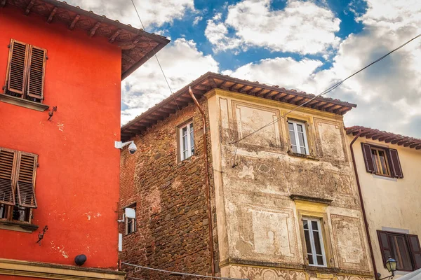 Historické Domy Montecatini Alto Středověká Vesnice Nad Městem Montecatini Terme — Stock fotografie