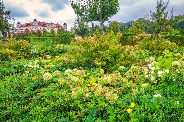 Сад Барочного Замка Милотице Южной Моравии Чехия Европа — стоковое фото