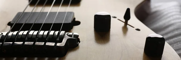 Klasszikus forma fából készült elektromos gitár-rózsafa nyak — Stock Fotó