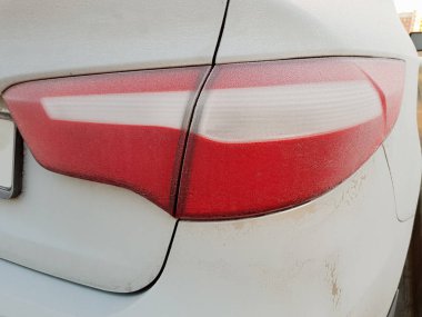 Far otomatik düşük frost ile kaplı