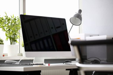 Şık modern şık gümüş bilgisayar