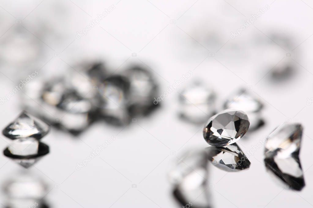 Scattering of white star diamonds on black