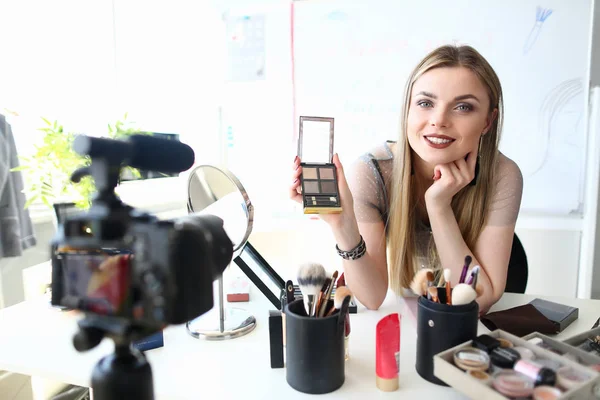 Mignon glamour vlogger tournage beauté Blog Tutoriel — Photo