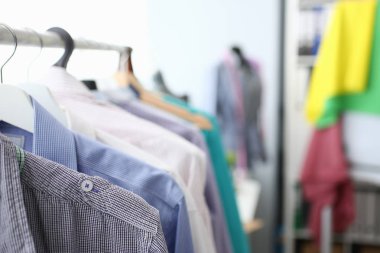 Moda Yaratıcı Giyim Tasarım Stüdyosu Konsept