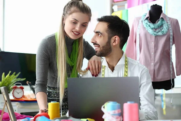 Giyim Dikiş Terzilik İş Teknoloji